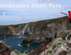 Descubre la emoción de la escalada en roca en el Pembrokeshire Coast National Park en Gales: ¡Un destino imperdible para los amantes del turismo de aventura!