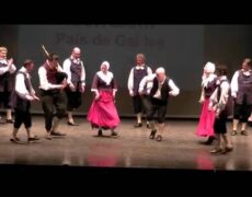 Descubre la encantadora Clog Dancing en Gales: Una experiencia de turismo cultural única