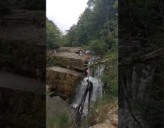 Descubre la belleza natural del Parque Nacional de Sgwd Clun-gwyn: un imprescindible en tu viaje de turismo por Gales